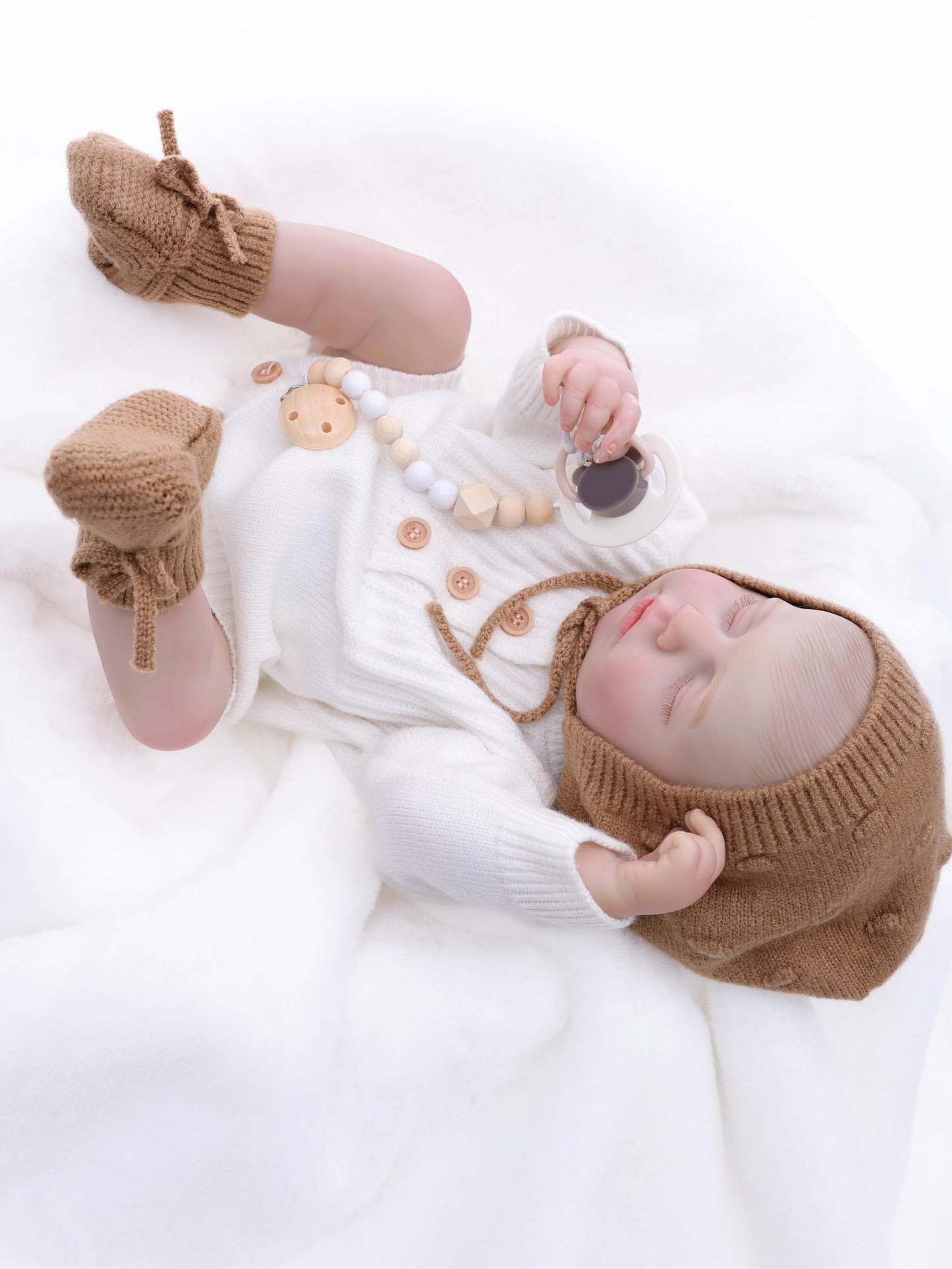 Cloveray Reborn Baby Dolls – 20 Inch Real Baby Dolls That Look Real, Full Body Vinyl Girl Doll in Soft Knit Outfit, Lifelike Newborn with Accessories, Gift for Children Ages 3+, Pretend Play