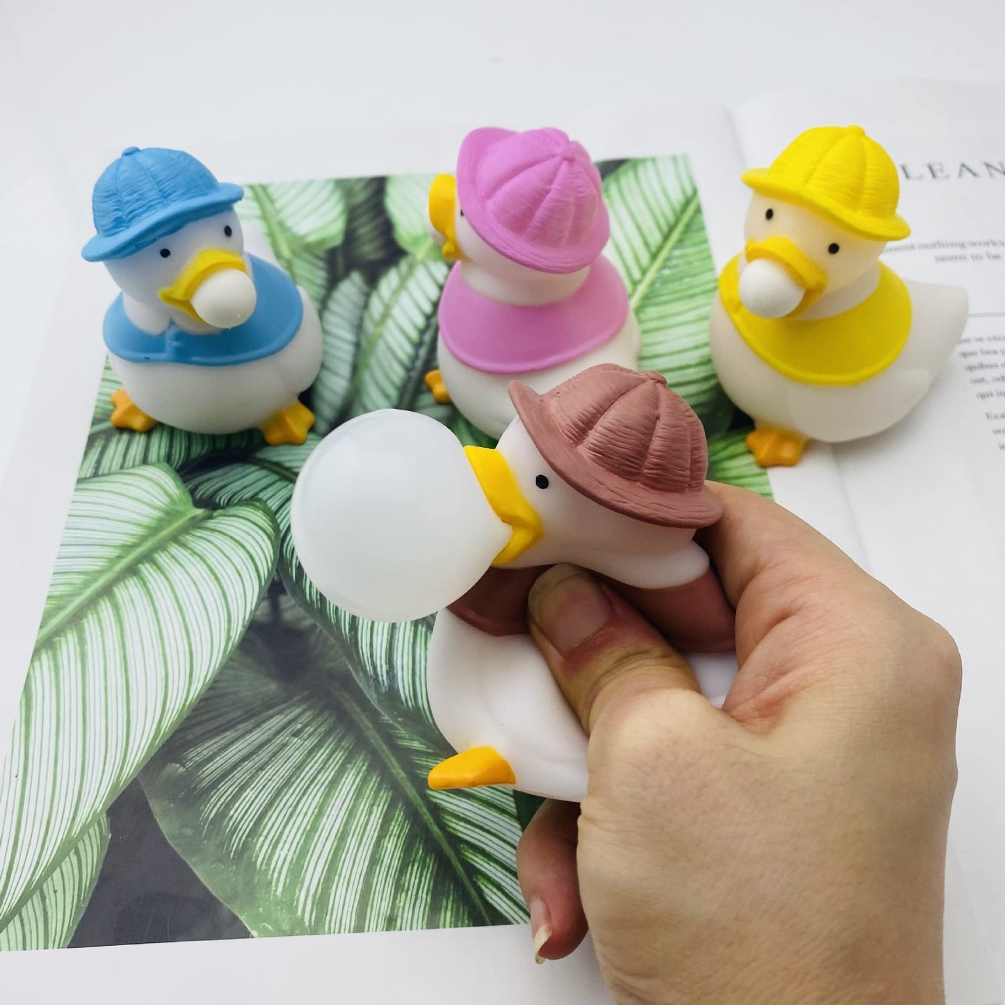 4 Pcs Ducks Squeeze the Bubble Ball ,Relieve Stress Fidget Toys for Children and Adults,Squeeze Sensory Toys for Anxiety, Autism, ADHD.(4 Ducks)