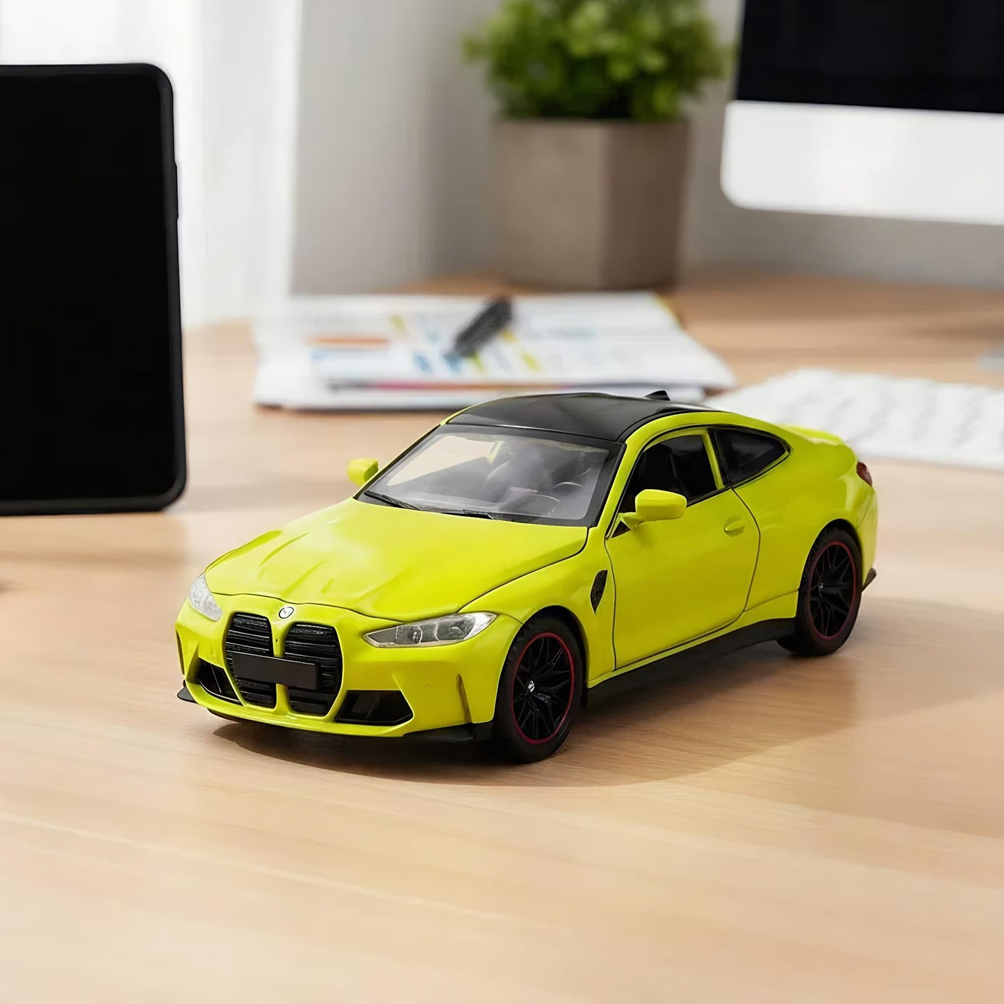 1/32 M4 Diecast Model Car, 6.3'', 4 Doors, Hood & Trunk Openable, Collectible Vehicle, Pull Back Toy Car with Sound & Light, Ideal Gift for Boys & Girls