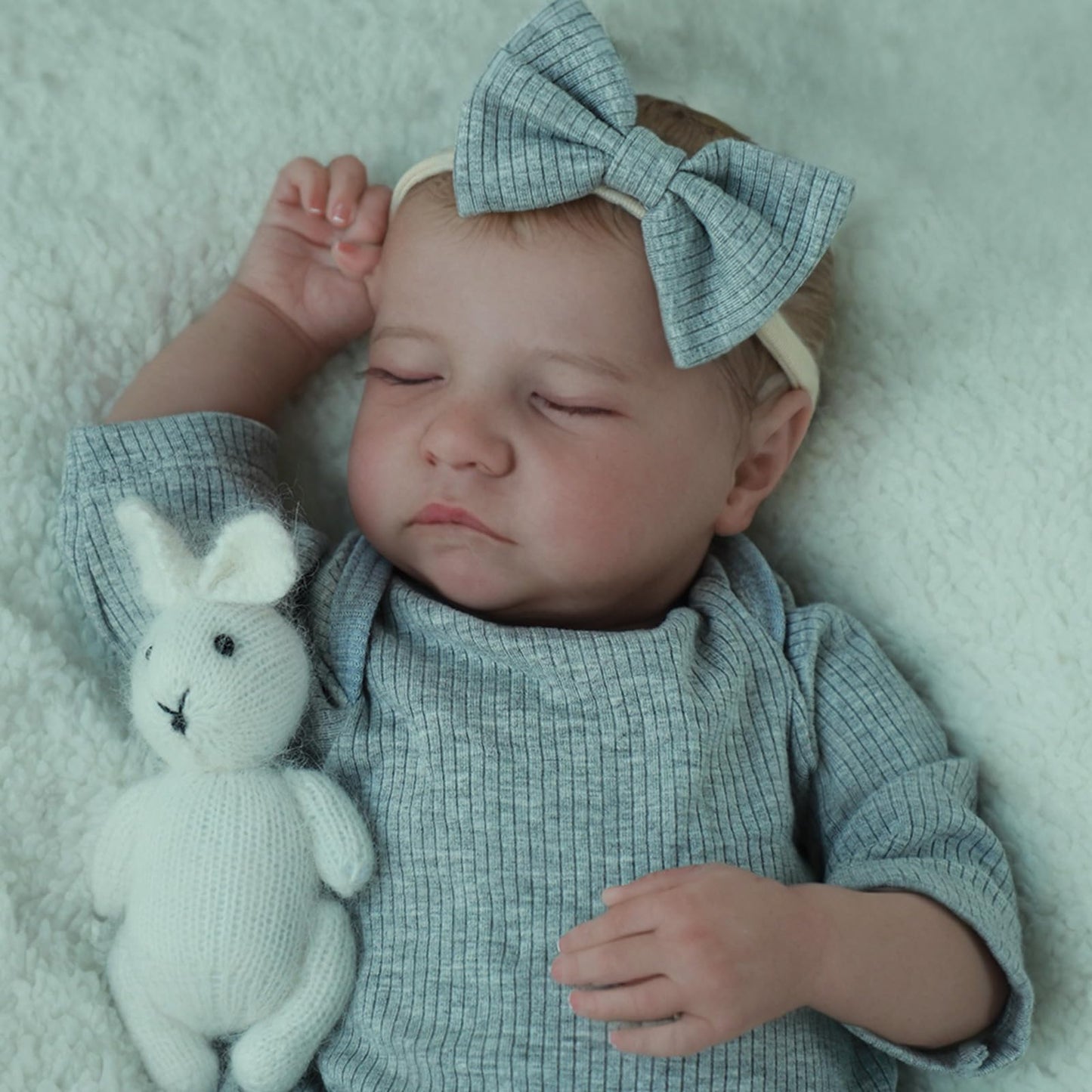 SCOM Realistic Reborn Baby Dolls - 18 Inch Real Life Baby Girl, Silicone Doll with Weighted Body, Lfelike Newborn Baby with Full Vinyl for Kids Age 3 4 5 6+ Gift