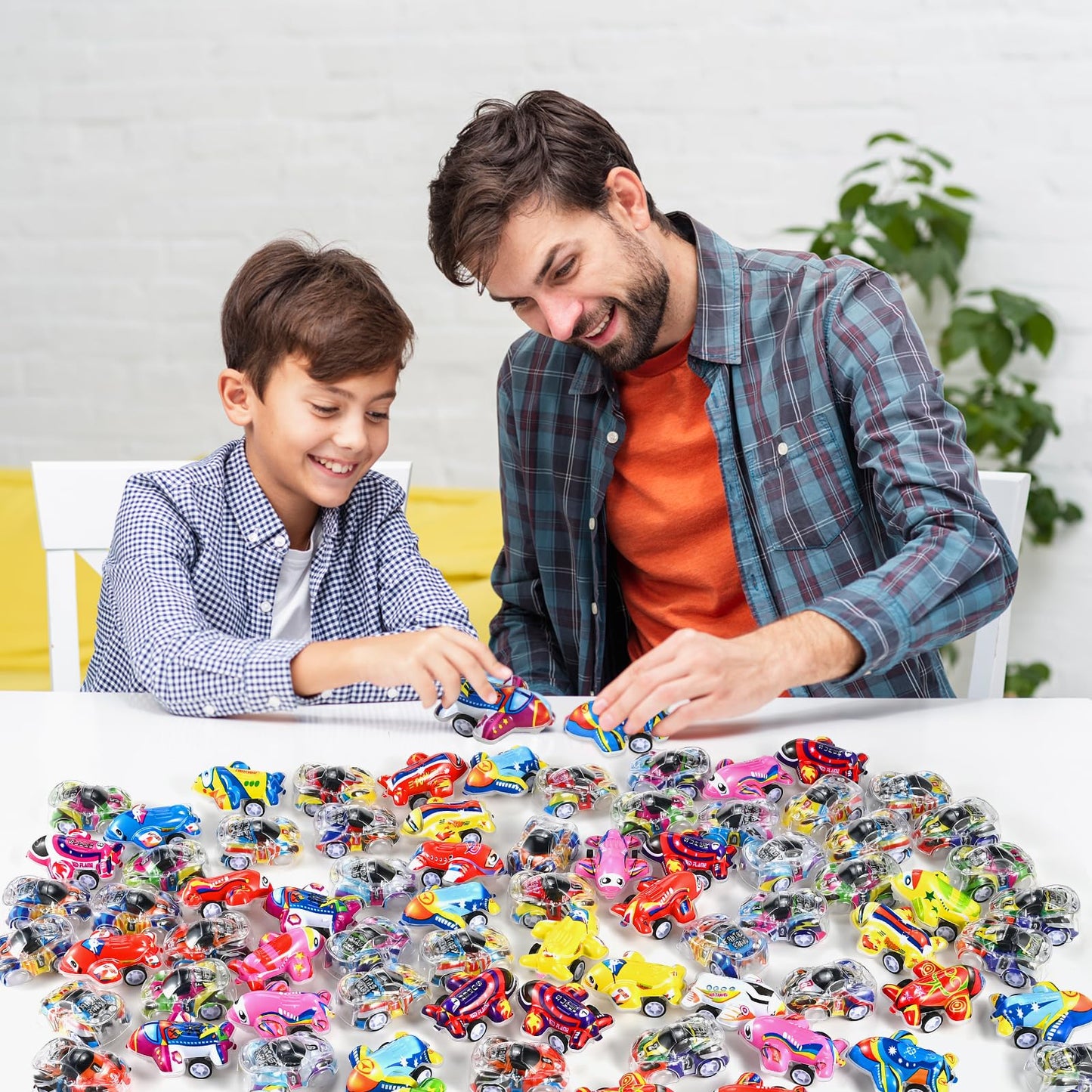 100 Pcs Mini Pull Back Cars and Airplanes Set, Assorted Racing Cars & Planes, Bulk Party Favors, Birthday Goodie Bag Fillers, Classroom Rewards, Carnival Prizes, Stocking Stuffers for Kids