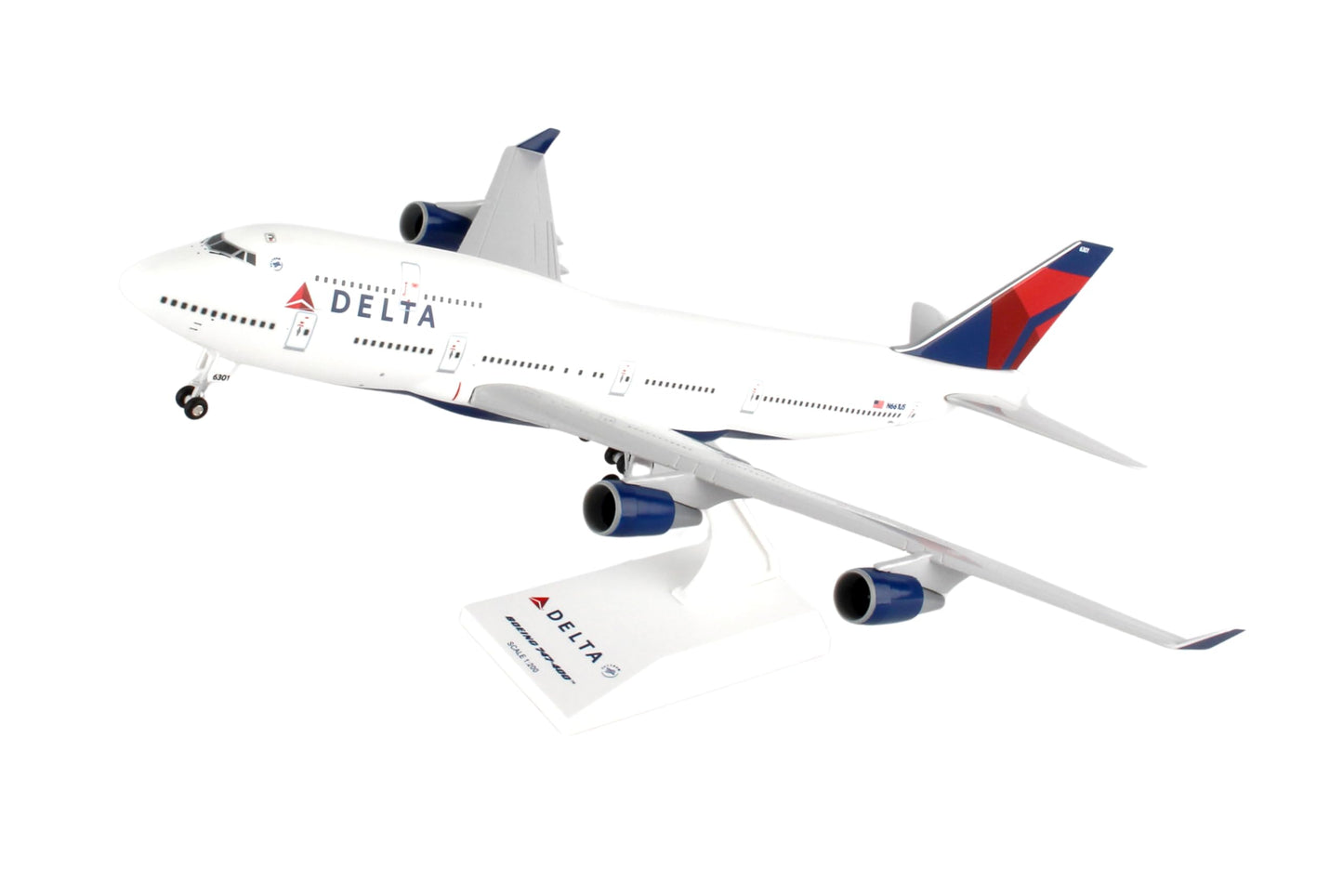 Daron Skymarks Delta 747-400 Airplane Model Building Kit with Gear, 1/200-Scale , White