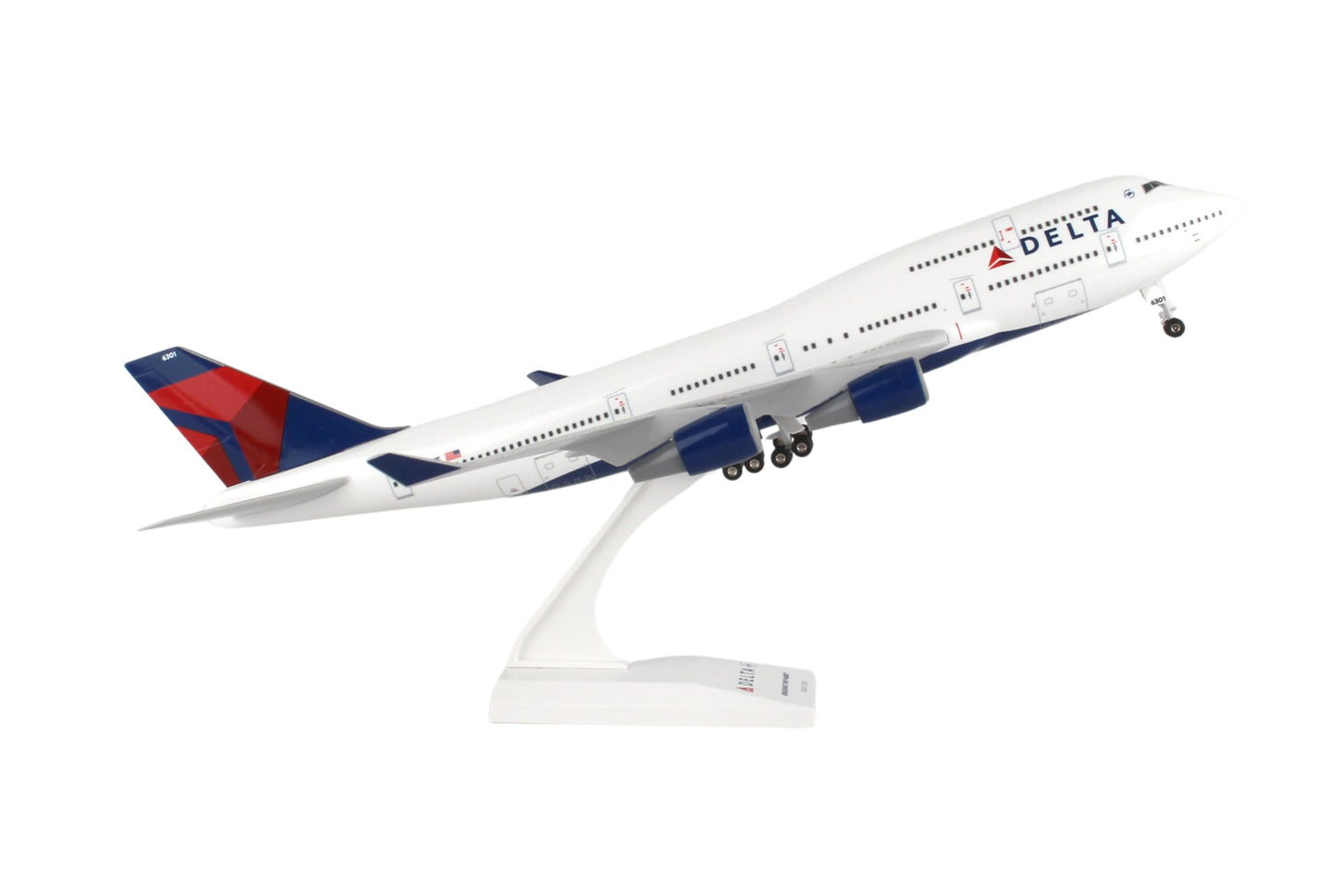 Daron Skymarks Delta 747-400 Airplane Model Building Kit with Gear, 1/200-Scale , White