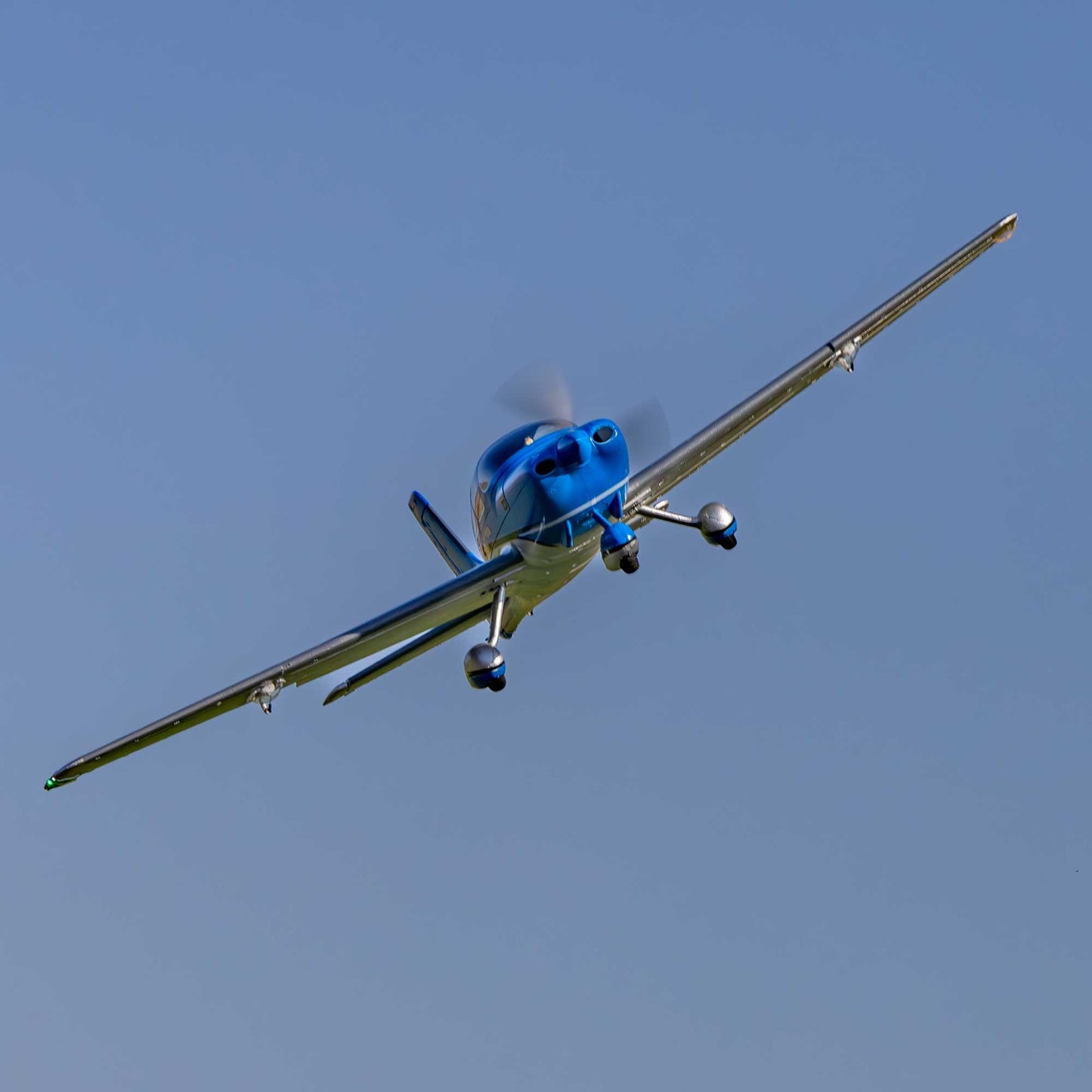 E-flite UMX Cirrus SR22T BNF Basic with AS3X and Safe Select EFLU15950 RC Sport Airplanes