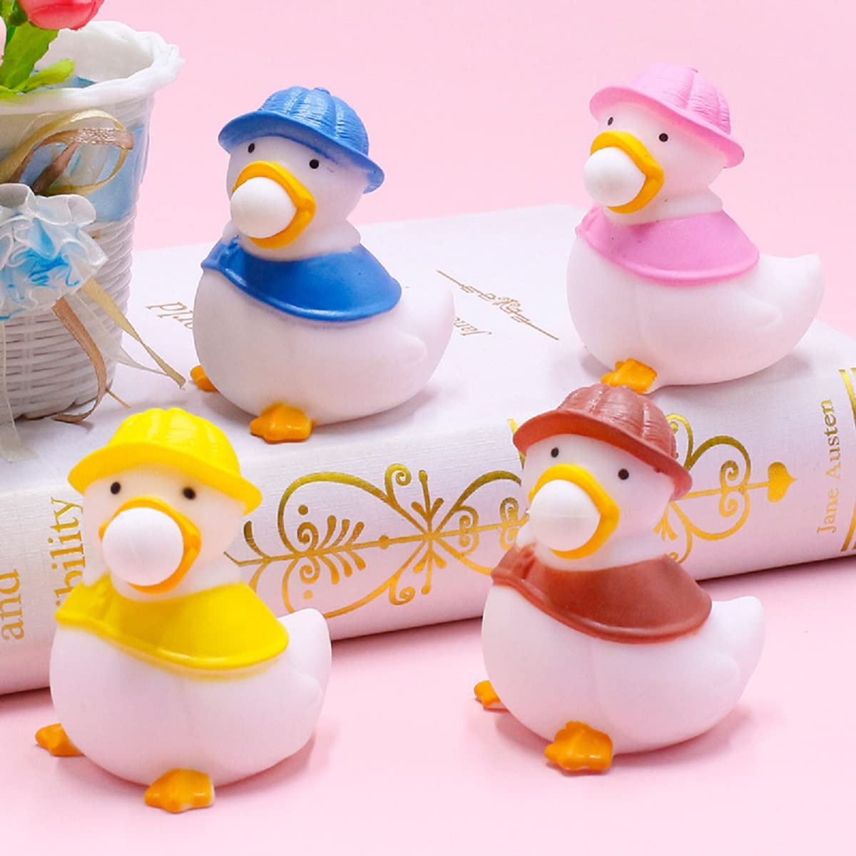4 Pcs Ducks Squeeze the Bubble Ball ，Relieve Stress Fidget Toys for Children and Adults,Squeeze Sensory Toys for Anxiety, Autism, ADHD.(4 Ducks)