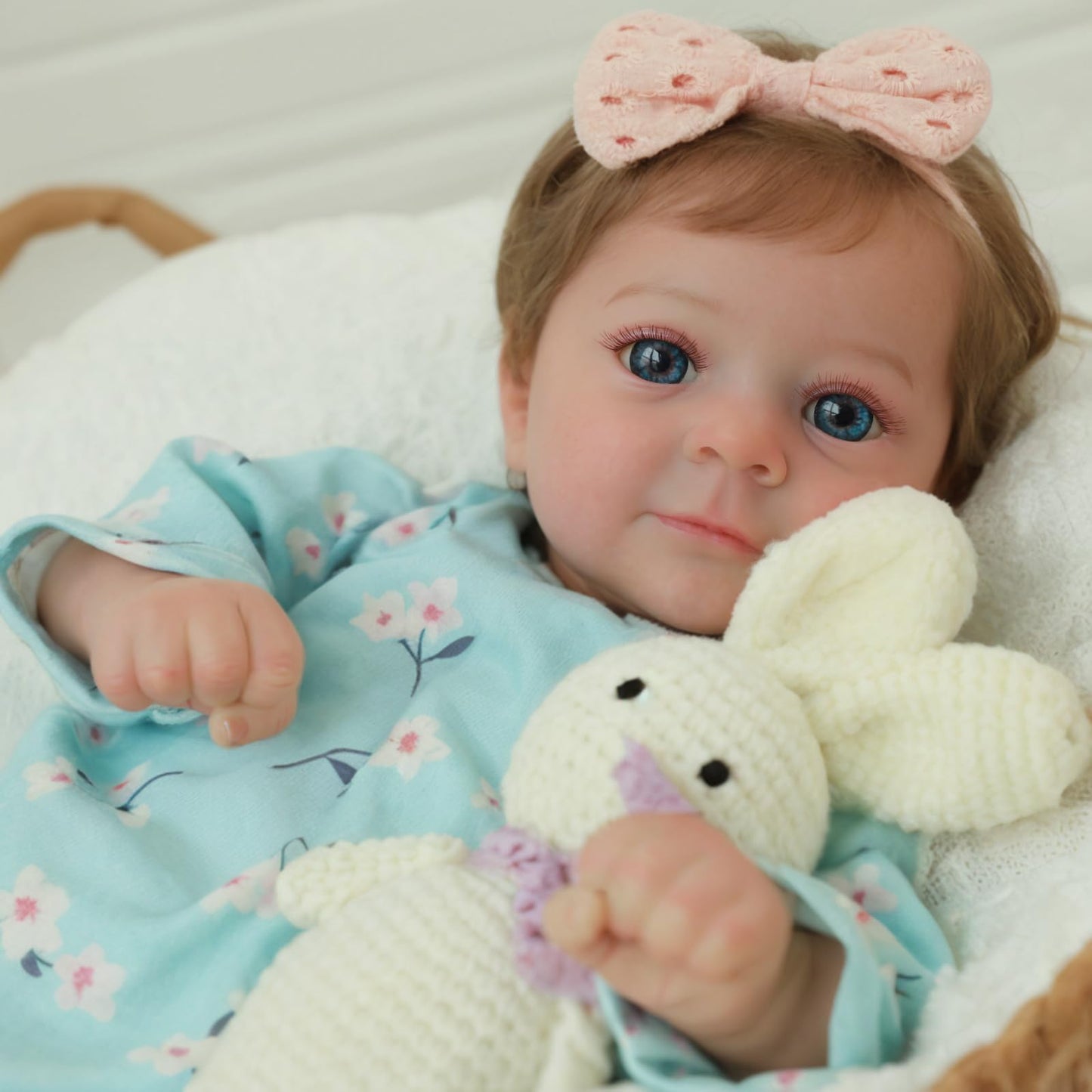 SCOM Lifelike Reborn Baby Dolls Girl - Felicia, 17-Inch Realistic-Newborn Baby Dolls with Weighted Soft Cloth Body, Real Life Cute Reborn Dolls with Gift Box for Kids Age 3+