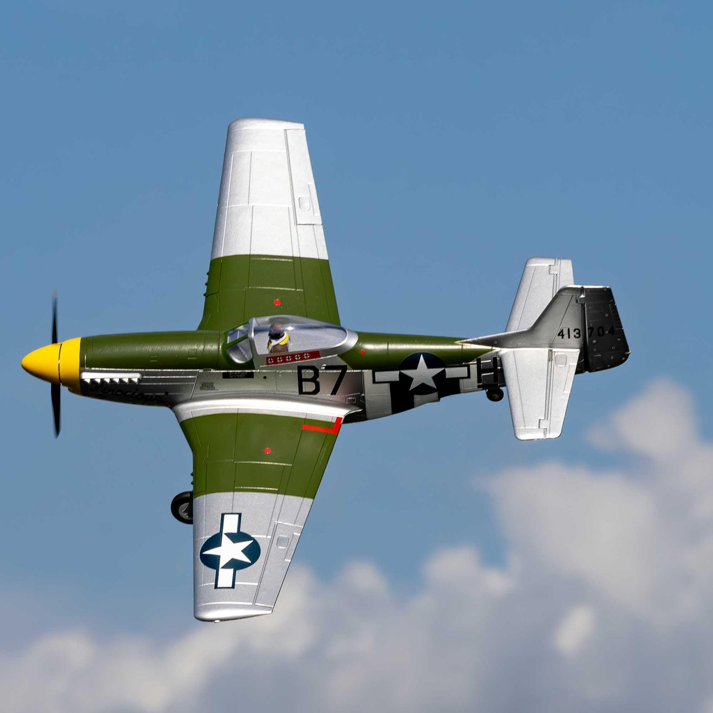 E-flite P-51D Mustang 1.0M BNF Basic with AS3X and Safe Select EFL02650