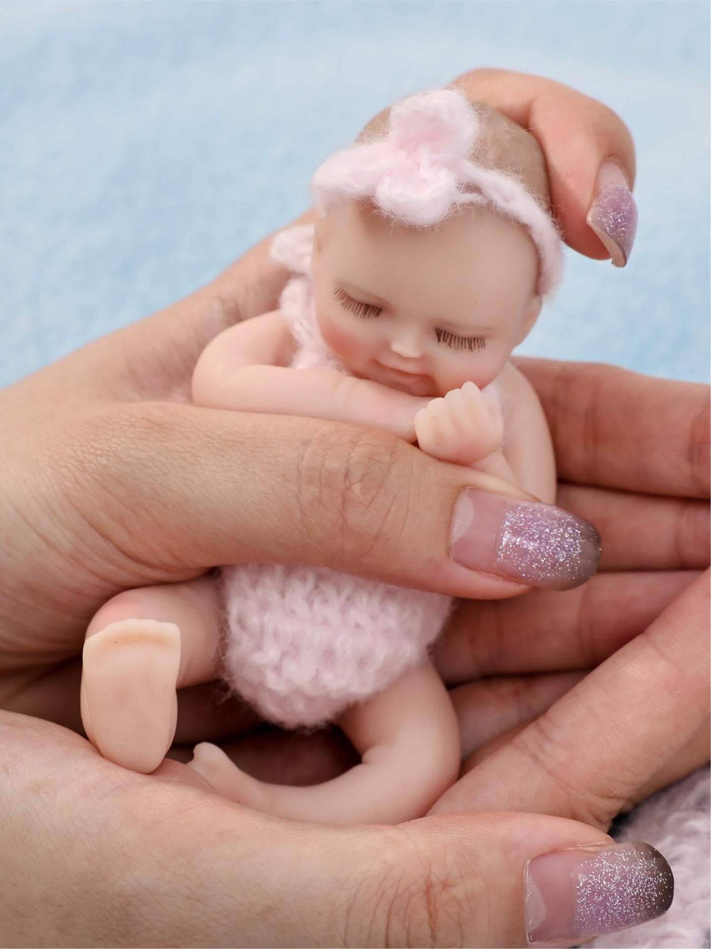 Cloveray 5 inch Mini Platinum Silicone Reborn Baby Doll, Tiny Silicone Baby Dolls，Realistic Newborn Baby Dolls Full Body Stress Relief, Decoration, Gifts, Collectible
