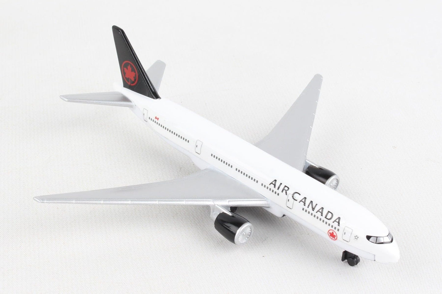 Daron Air Canada Single Plane Die-Cast Metal S Airplane Model Toy with Plastic Parts for Kids Ages 3+