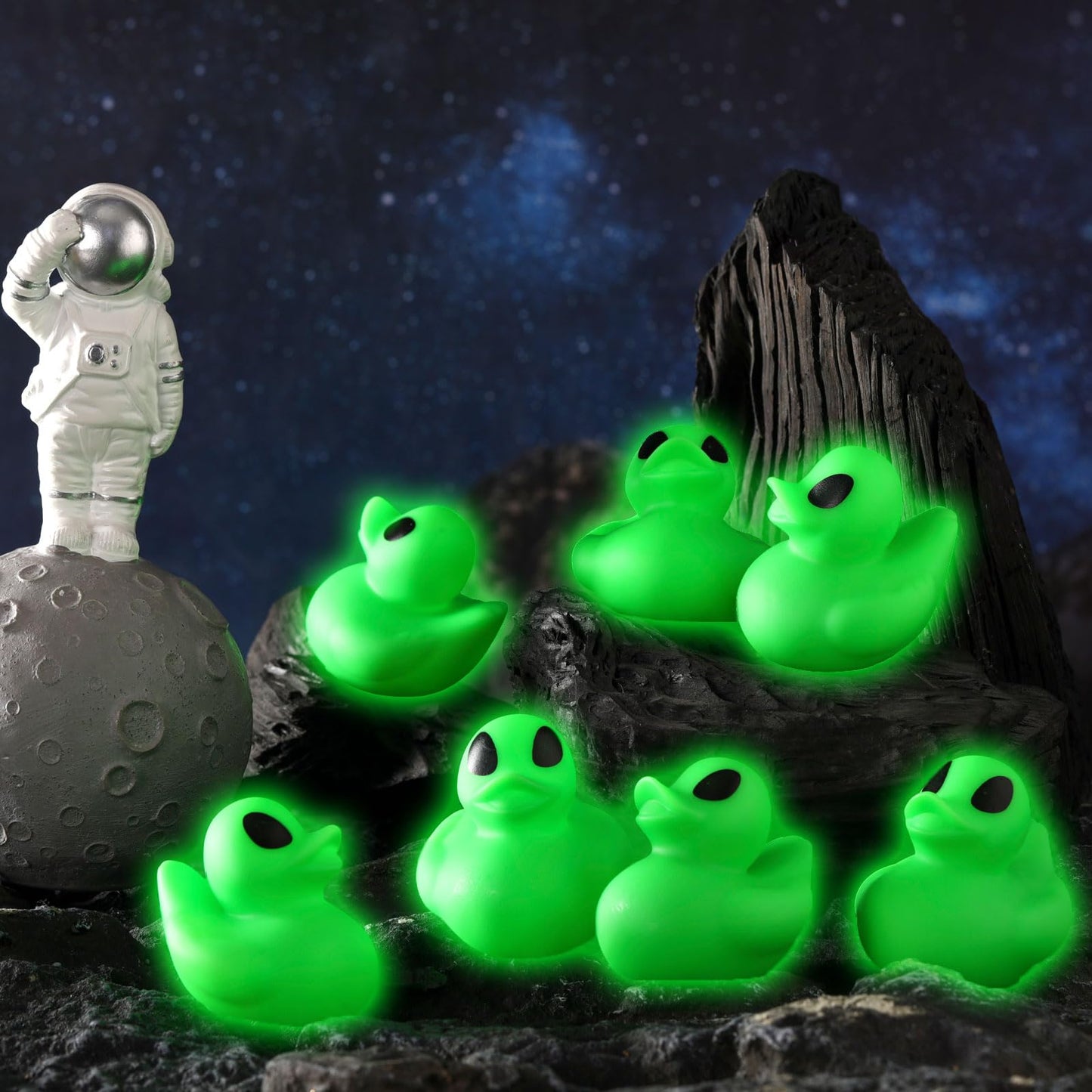 Leyndo 24 Alien Duck Figures Glow in The Dark Rubber Aliens Party Favors Decoration Green Squeaky Duck Figurine to Hide and Seek Bath Toys Bag Fillers Bulk Gifts for Space Party Supplies