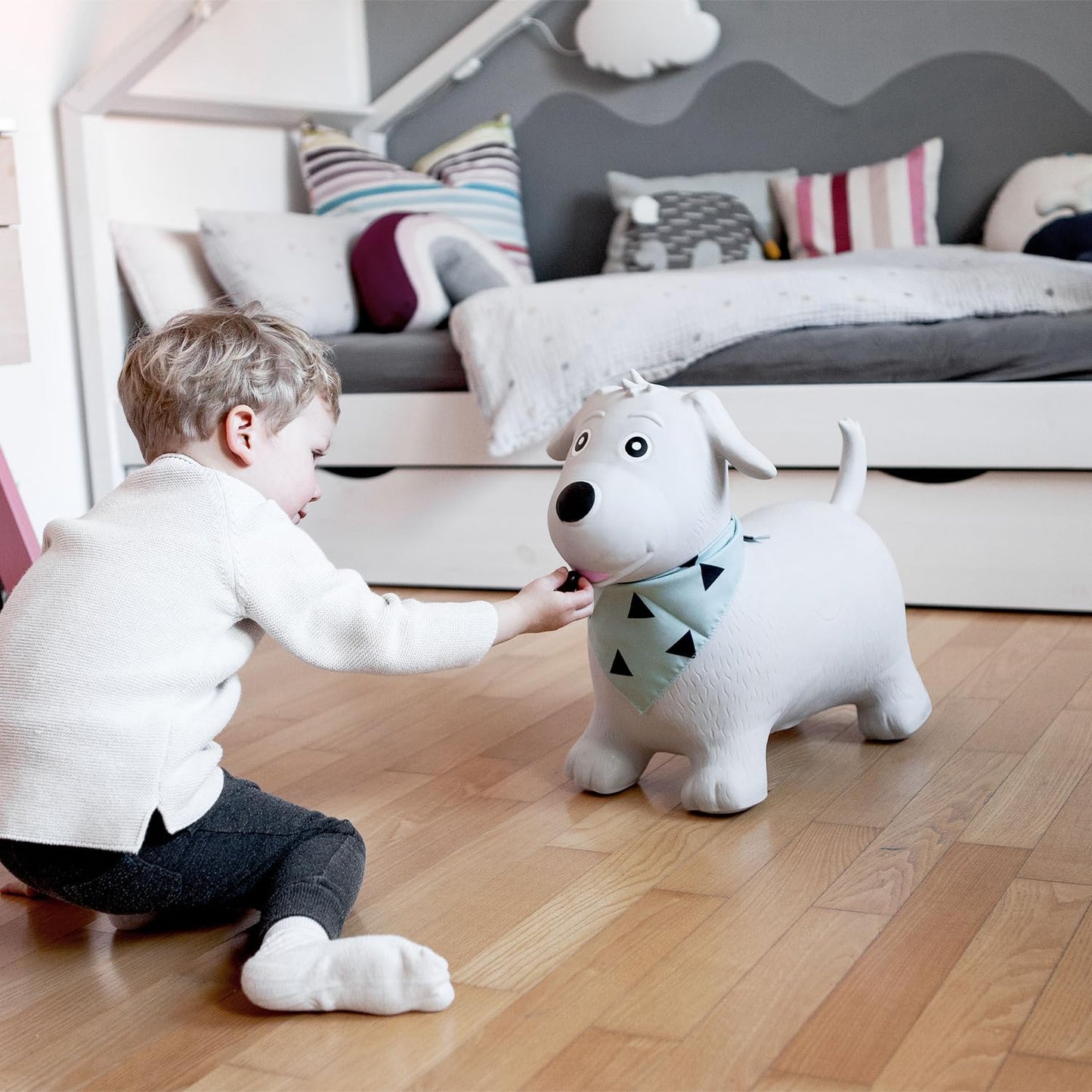 Kindsgut Bouncy Animal Hopper – Inflatable Bouncing Ride-On Toy for Kids & Toddlers Age 2+, Designed in Germany, Indoor & Outdoor, Dog