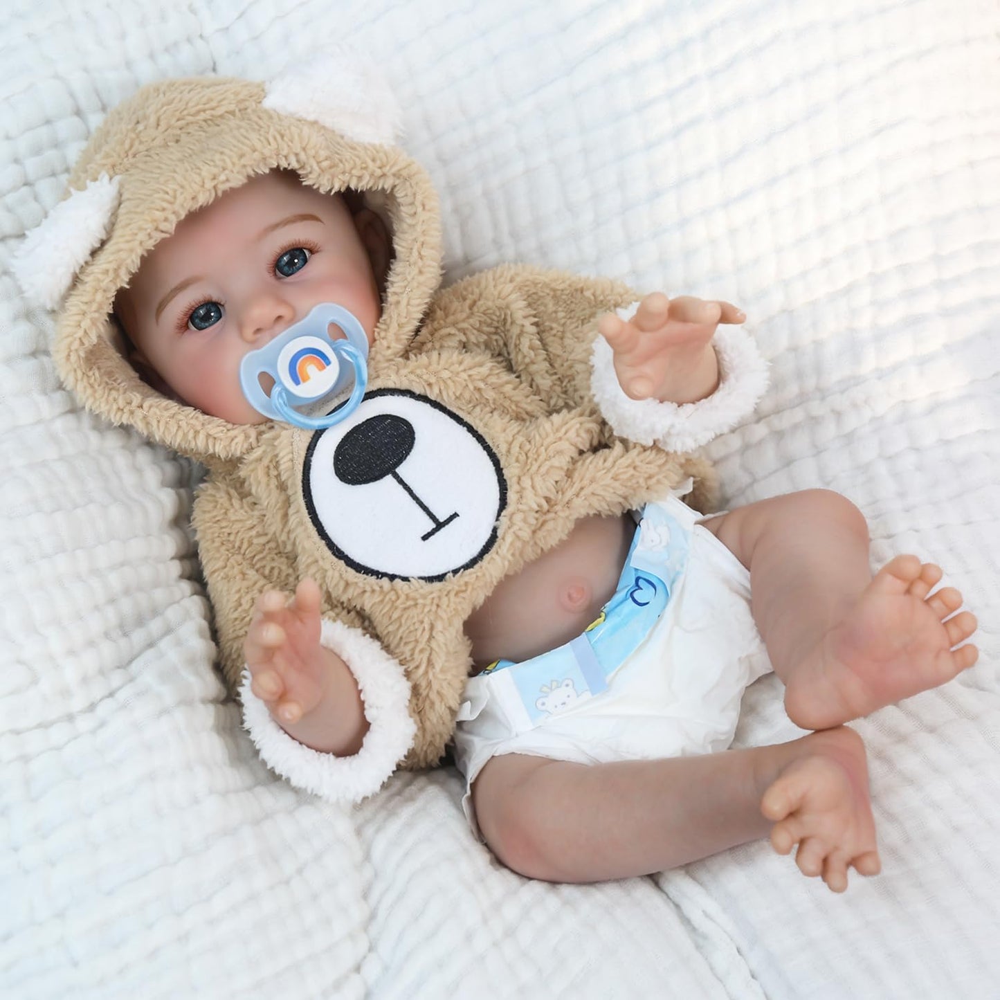 WOOROY Realistic Reborn Baby Dolls- 18 Inch Lifelike Newborn Boy Doll, Full Body Vinyl with Soft Real Life Feel, Cuddly Weighted for Playtime, Handmade with Accessories, Gift for Kids Age 3+