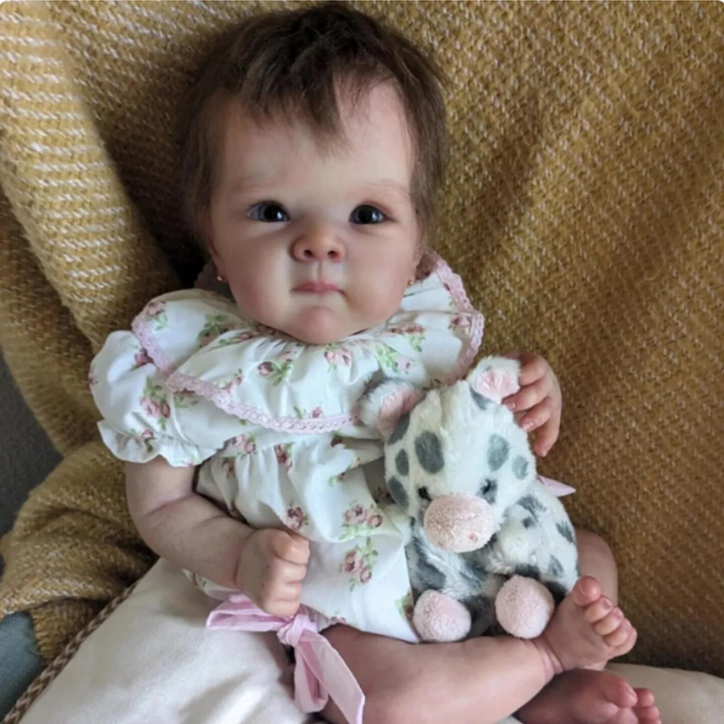 WOOROY Reborn Baby Dolls - 20 Inch Lifelike Realistic Baby Doll Real Life Baby Dolls Newborn Girl Posable Soft Gift Set with Accessories for Kids, Parents, Collectors