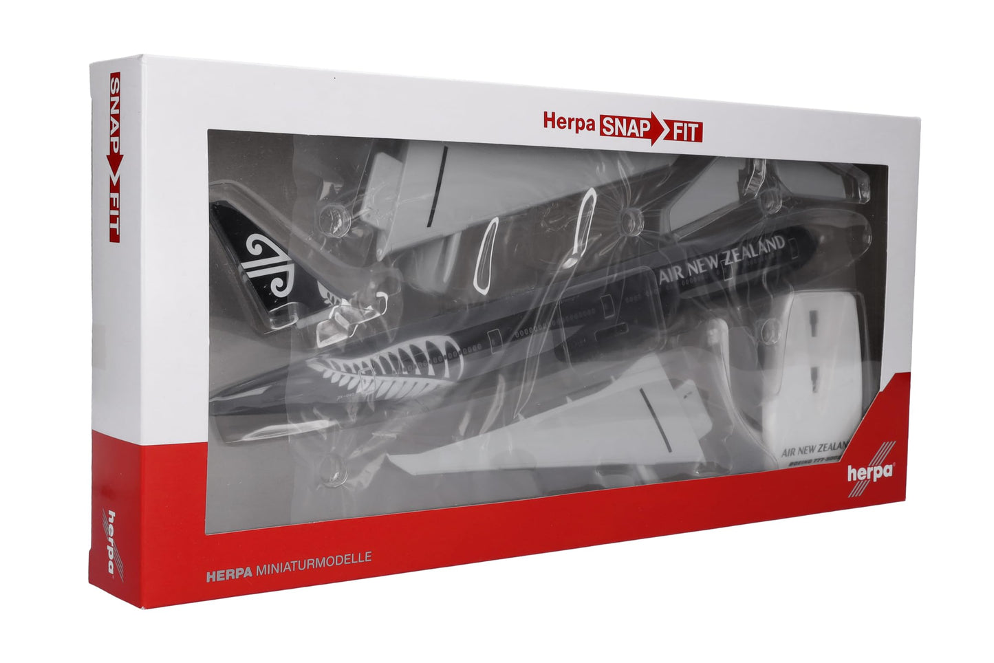 Herpa Snap-fit Airplane Model Boeing 777-300ER Air New Zealand on Scale of 1:200, Plastic Miniature with pedastal, Model Building, Collectors Edition