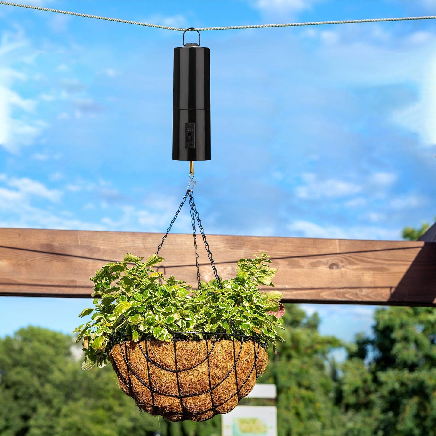 3 Pieces Hanging Black Rotating Motor Wind Spinner Mobile Battery Operated Motor Multi-Purposes Rotatable Hook for Garden Decoration Accessory Supplies