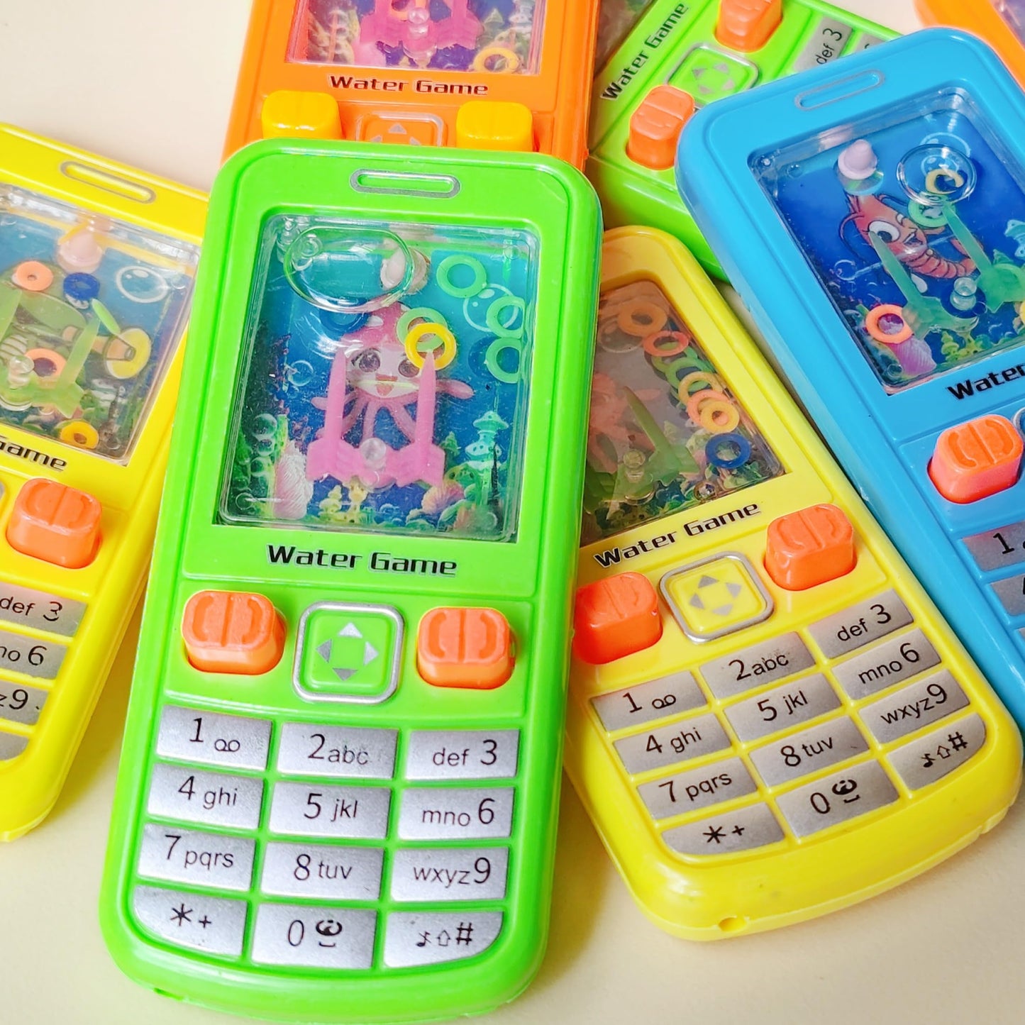 Desyeryamimi42 Pack Water Ring Toss Handheld Game,90s Nostalgia Cell Phone Toys,Pefect for Kids Back to School Valentines Day Gifts Birthday Party Favor,Goodie Bags Stuffers,Classroom Prizes Bulk(42)