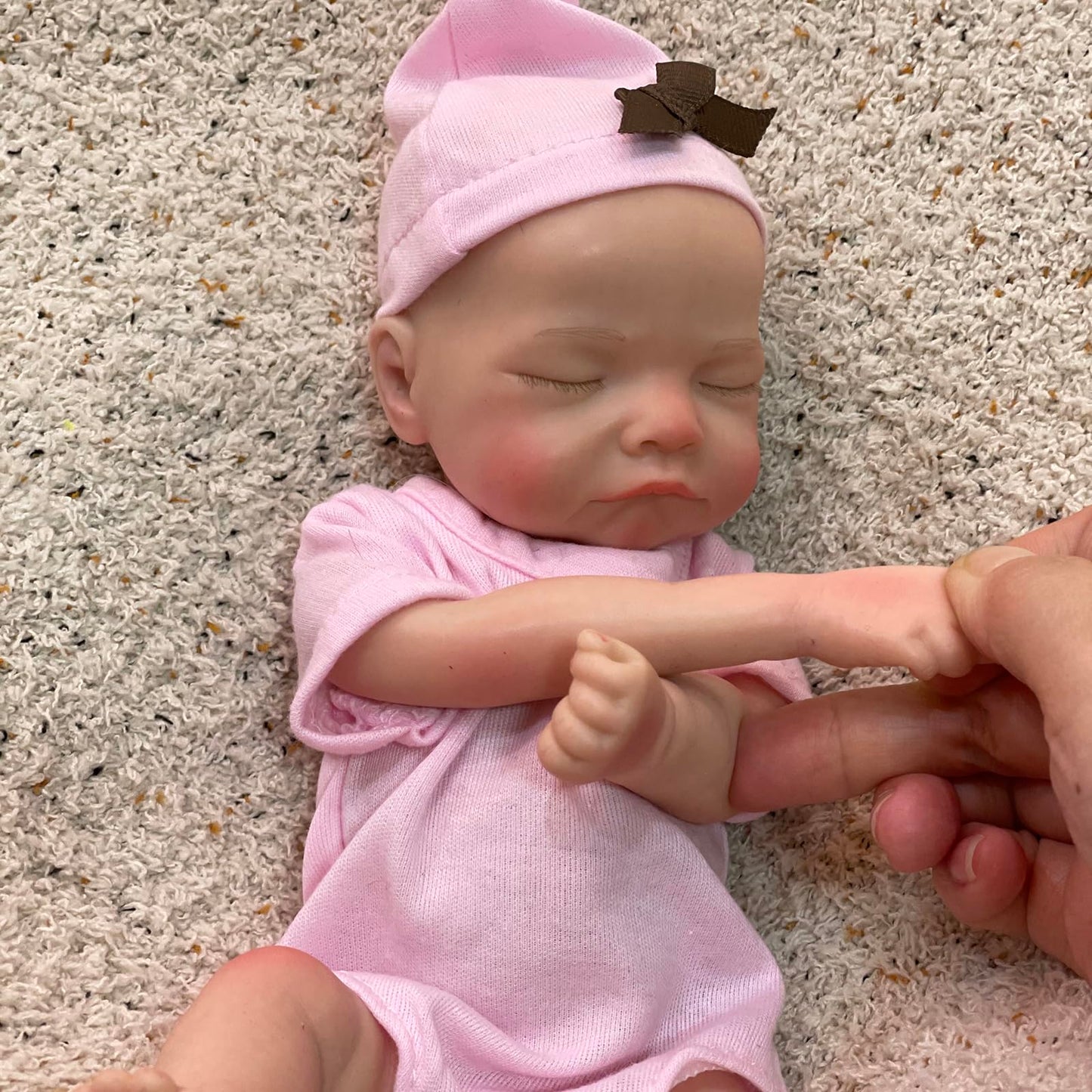 OtardDolls Lifelike Reborn Baby Dolls 11 Inch Mini Life Baby Realistic Newborn Dolls Soft Full Silicone Body Sleeping Handmade Real Life Reborn Baby Dolls with Accessories Set for Kids