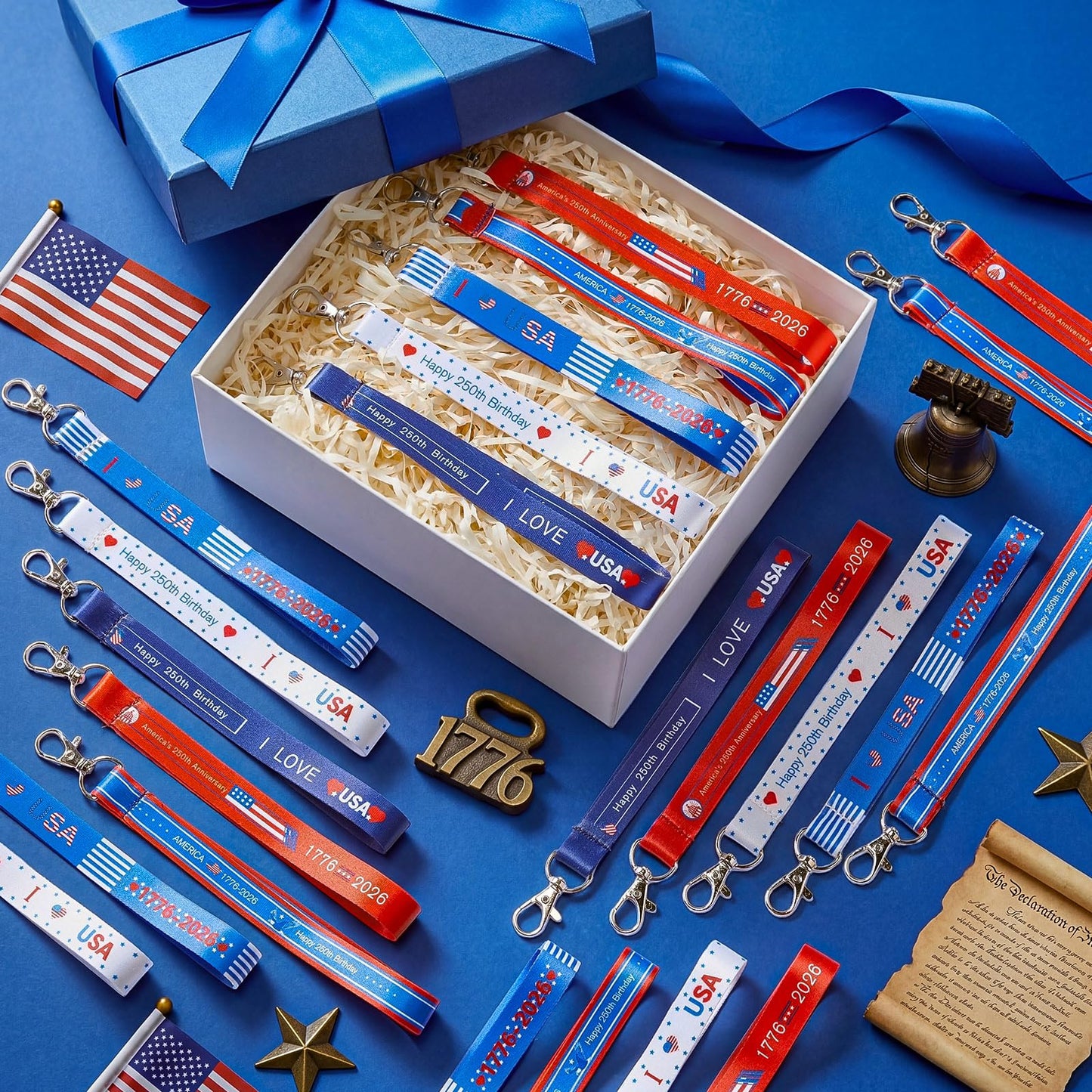 Equsion 100 Pcs 250th Anniversary Keychains Gifts 4th of July Accessories Patriotic Party Favors Bulk American USA Flag Key Chains for Independence Day Party Accessories Star Stripe Souvenir