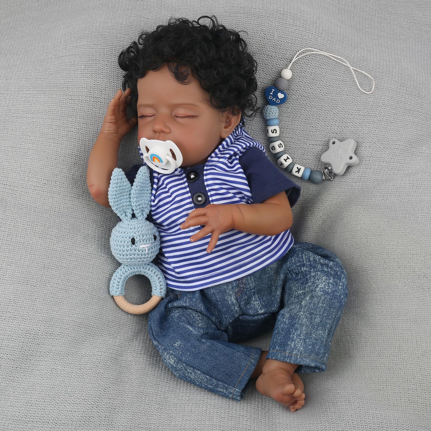 WOOROY Realistic Reborn Baby Dolls Black - 18 Inch Real Life Baby Dolls African American Baby Boy Poseable, Lifelike Sleeping Newborn Soft Cloth Body, Complete Gift Set for Kids Age 3+