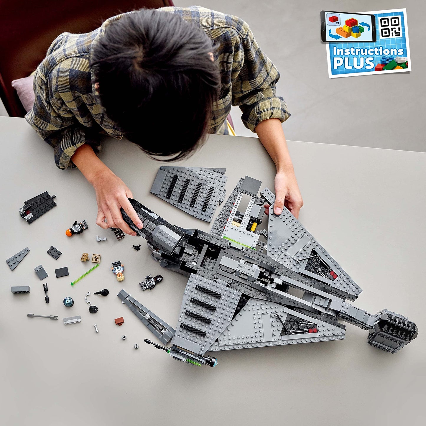 LEGO Star Wars The Justifier 75323, Buildable Toy Starship with Cad Bane Minifigure and Todo 360 Droid Figure, The Bad Batch Set, Gifts for Kids, Boys & Girls